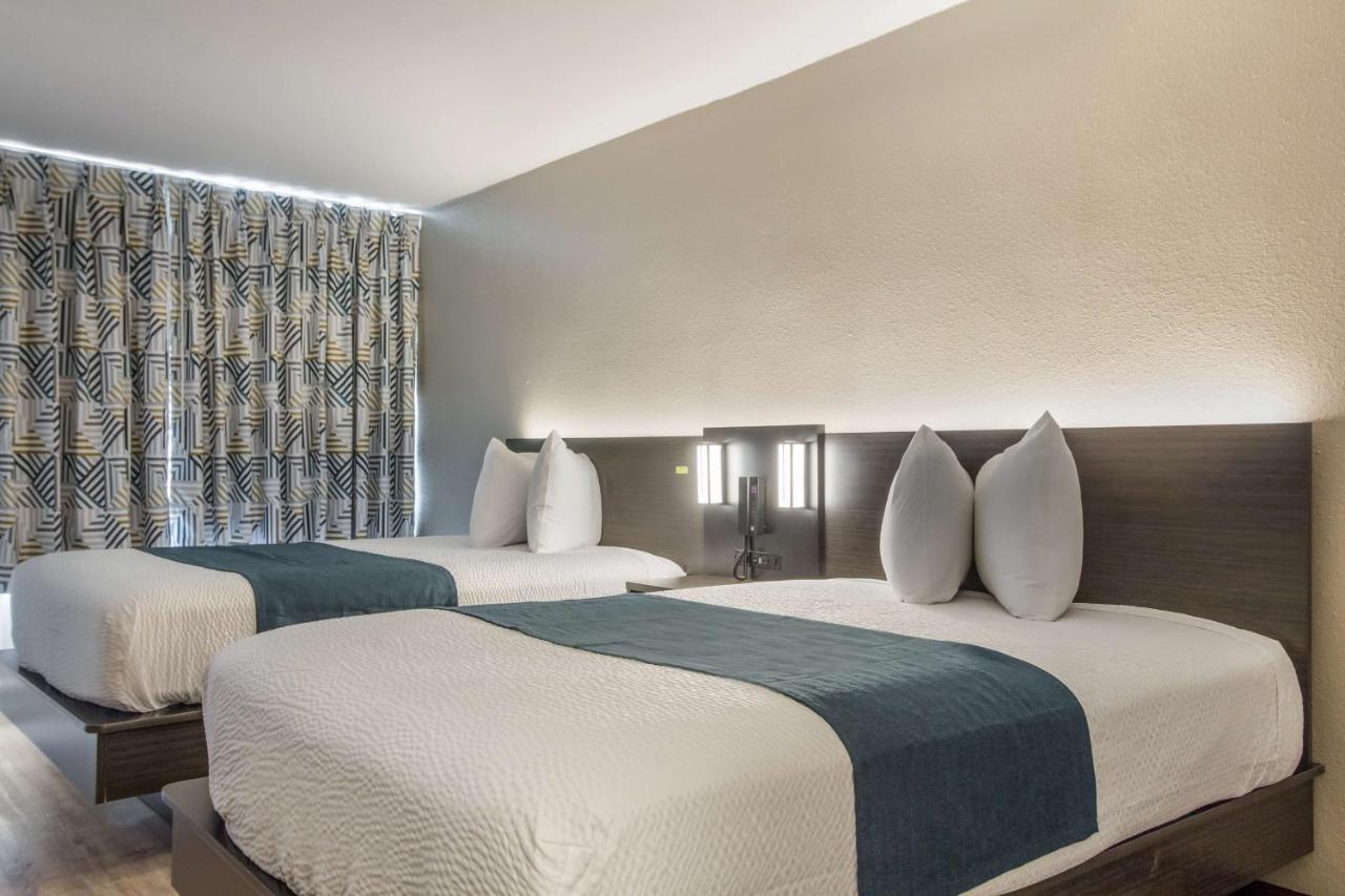 Motel 6 Groves, Tx Dış mekan fotoğraf