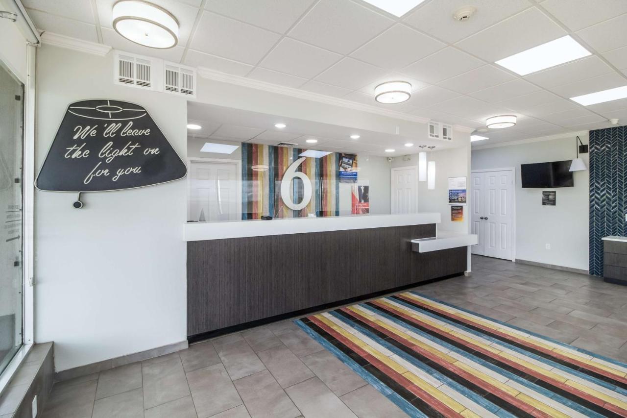 Motel 6 Groves, Tx Dış mekan fotoğraf