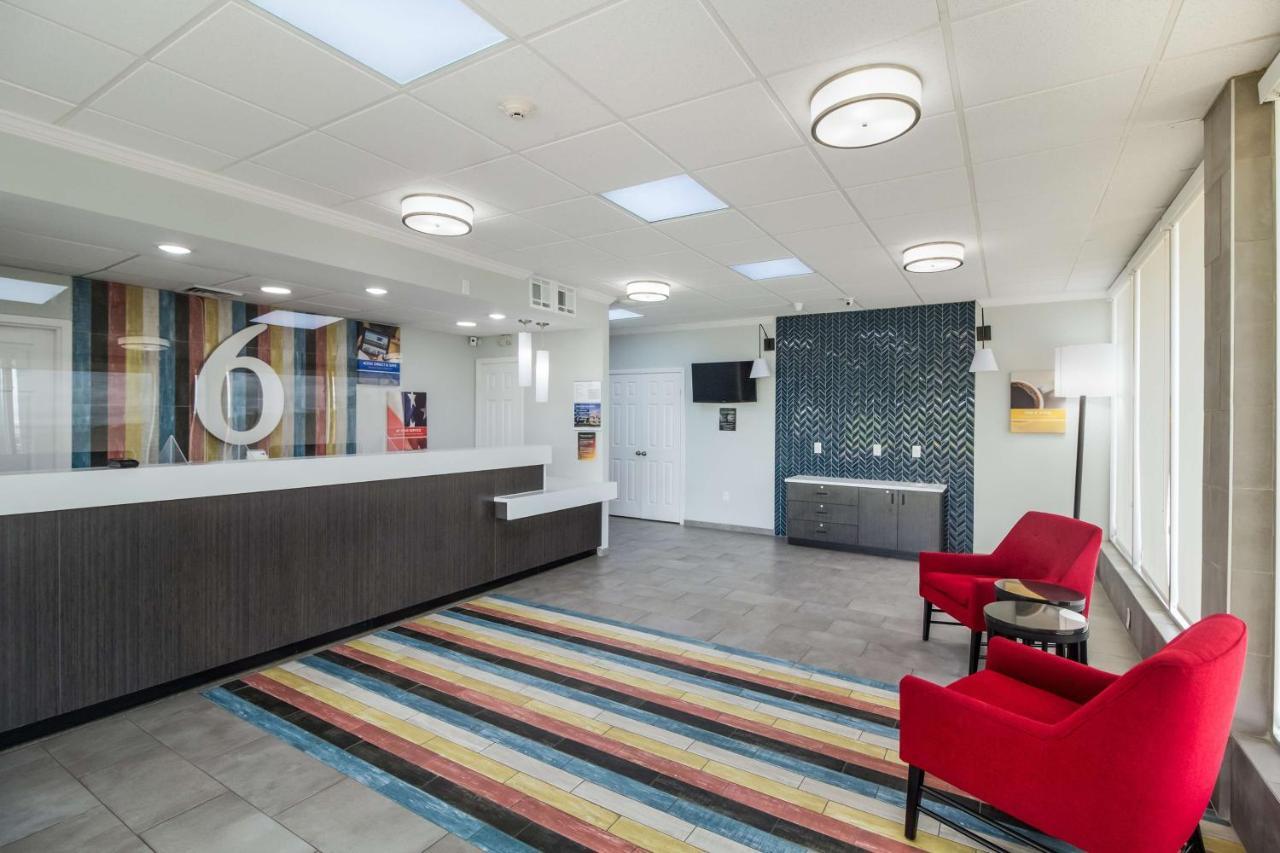 Motel 6 Groves, Tx Dış mekan fotoğraf
