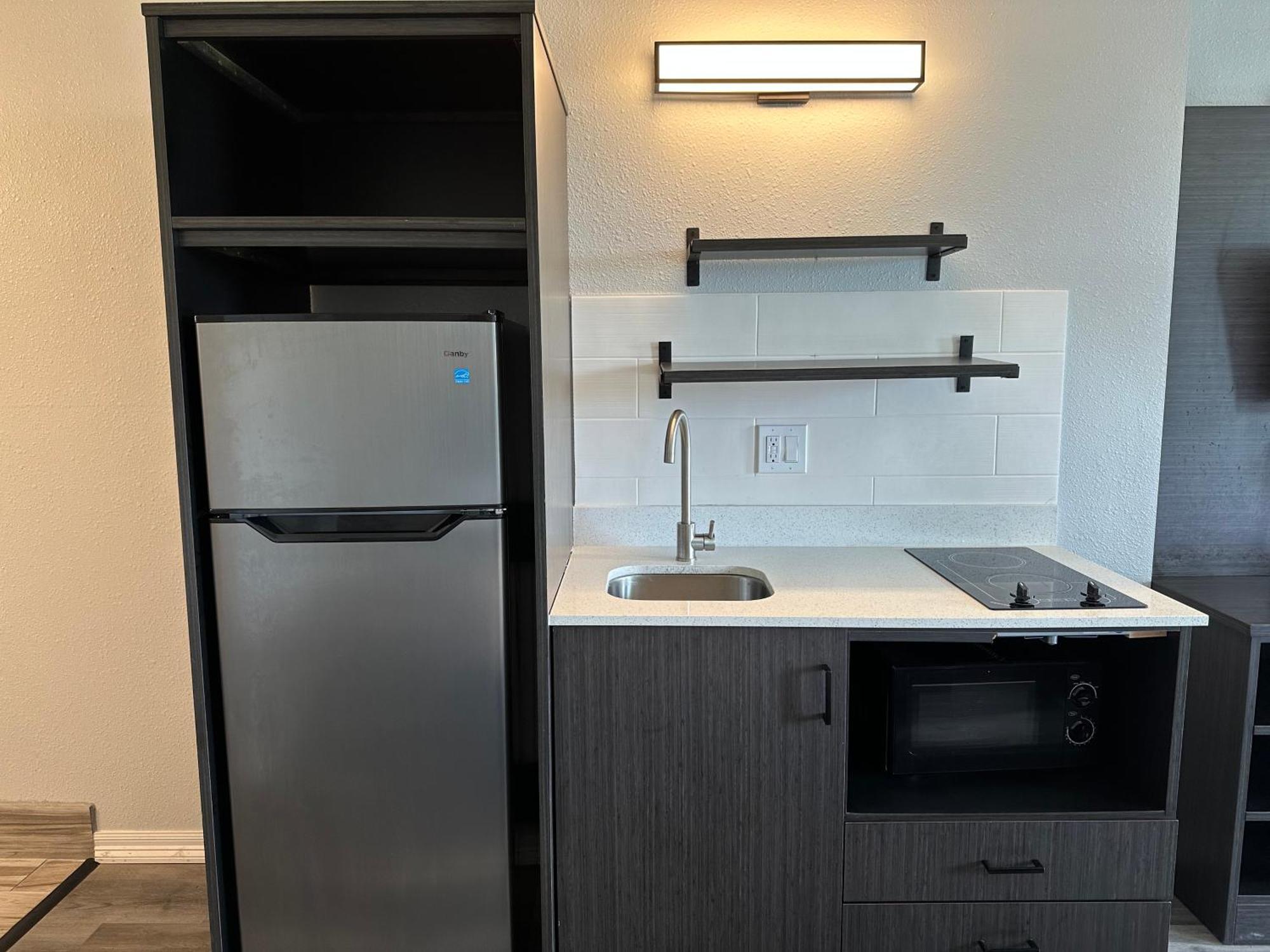 Motel 6 Groves, Tx Dış mekan fotoğraf